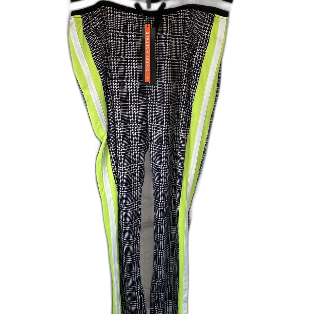 Brand New Screenshot Brand Houndstooth Trak pant-neon